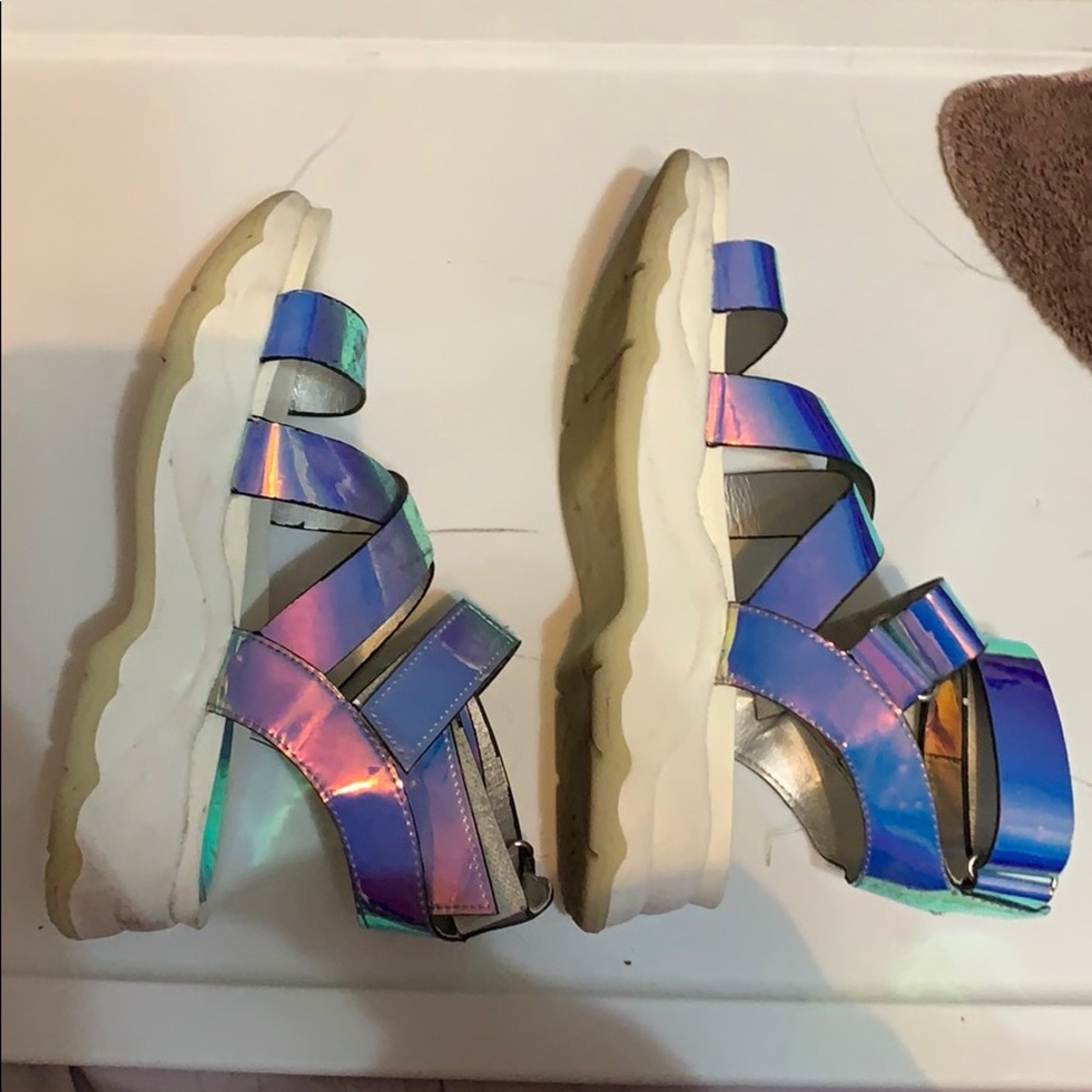 Sandals - Picture 3 of 5